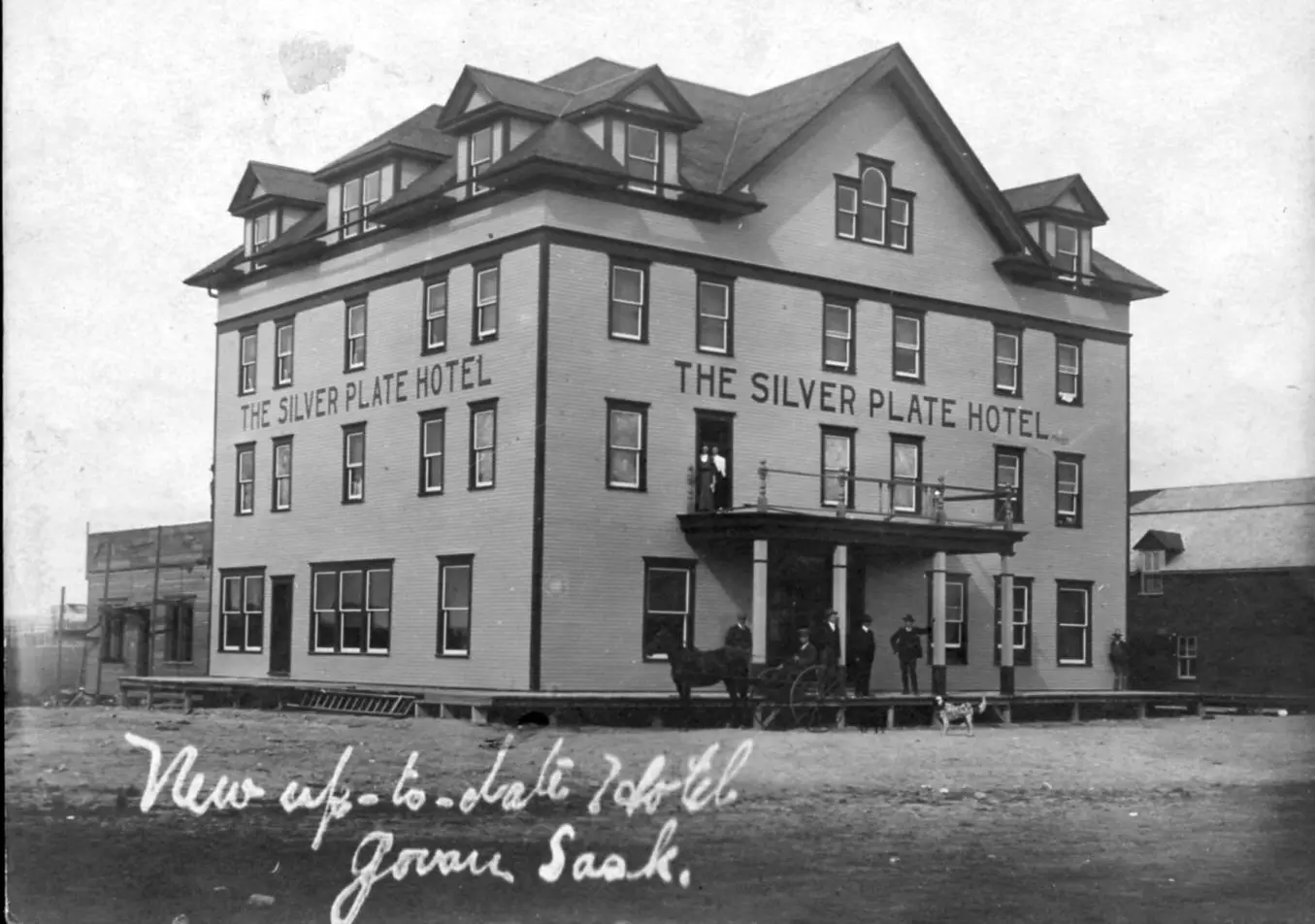 The Silver Plate Hotel, Govan