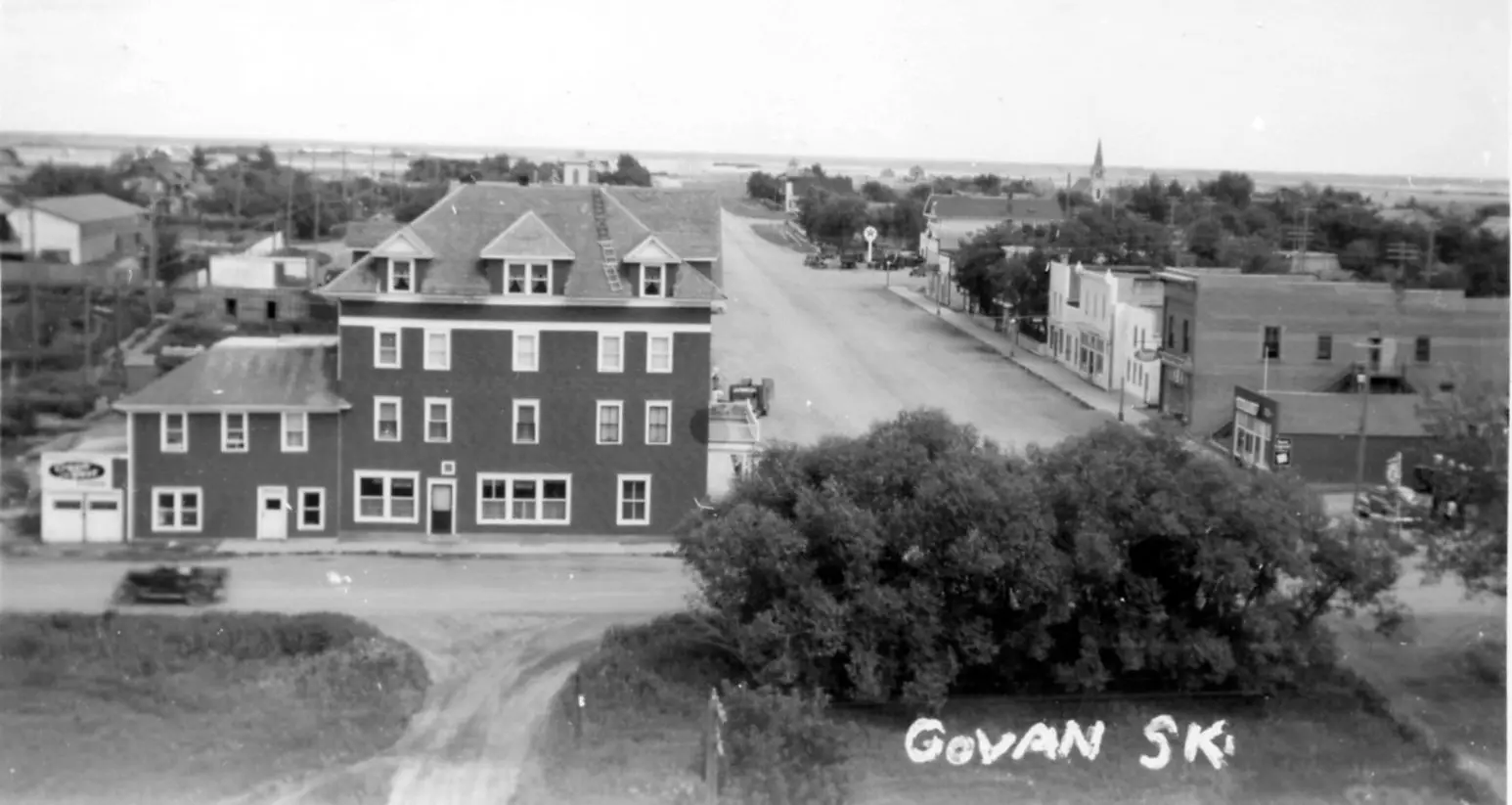 Elevated view of Govan's main street